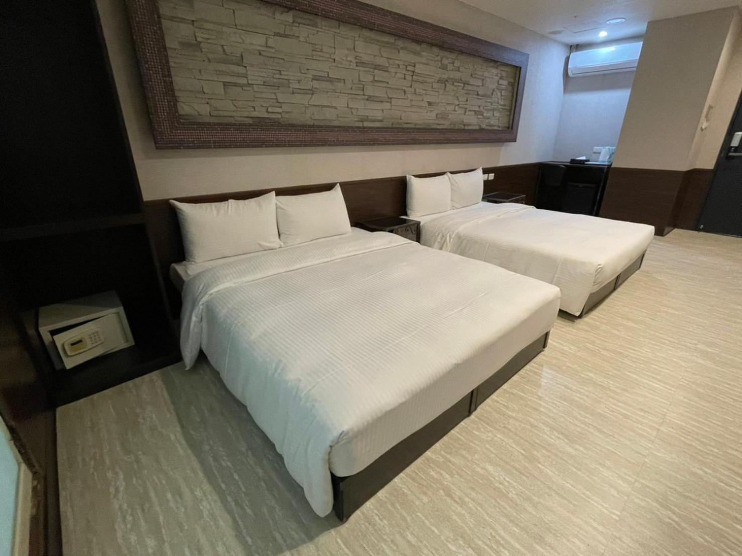 苓旅萬年-LIN INN Wan Nian Taipei Bagian luar foto